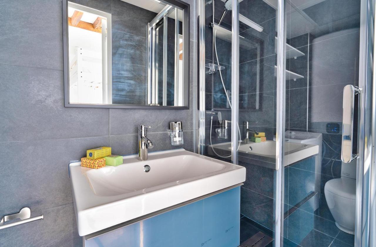 Stylish Mezzanine Studio In The Heart Of Paris 3F Екстер'єр фото